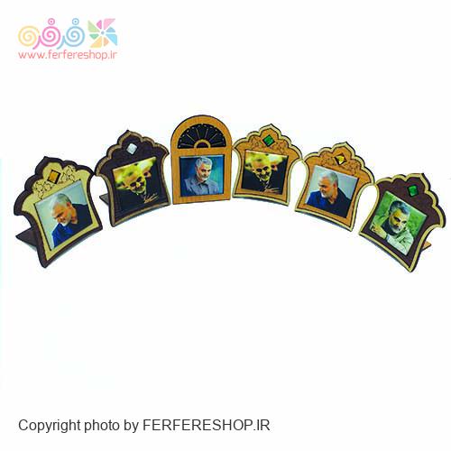 قاب عکس پنجره ای